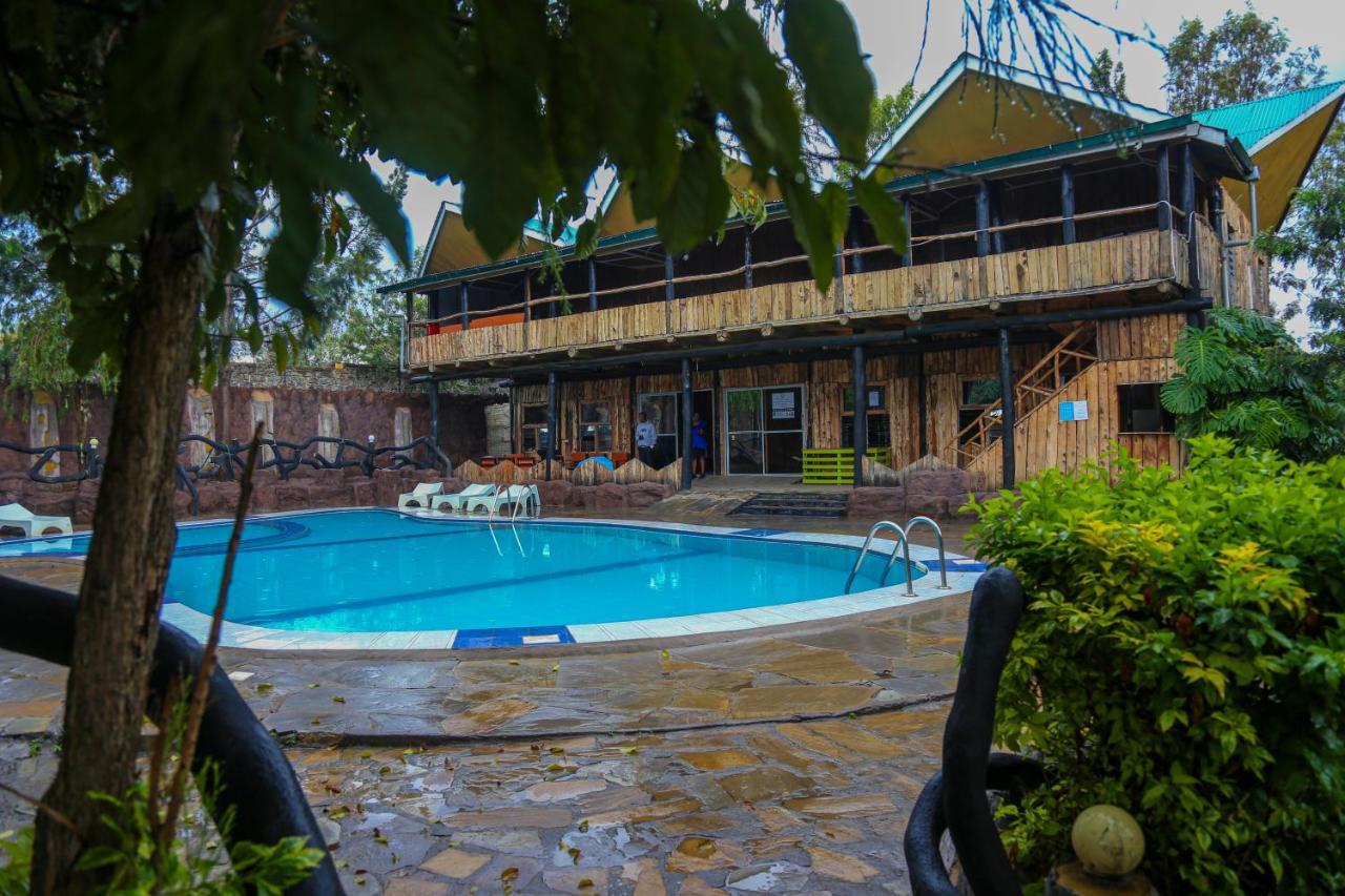 Dovenest Lodge Naivasha Buitenkant foto