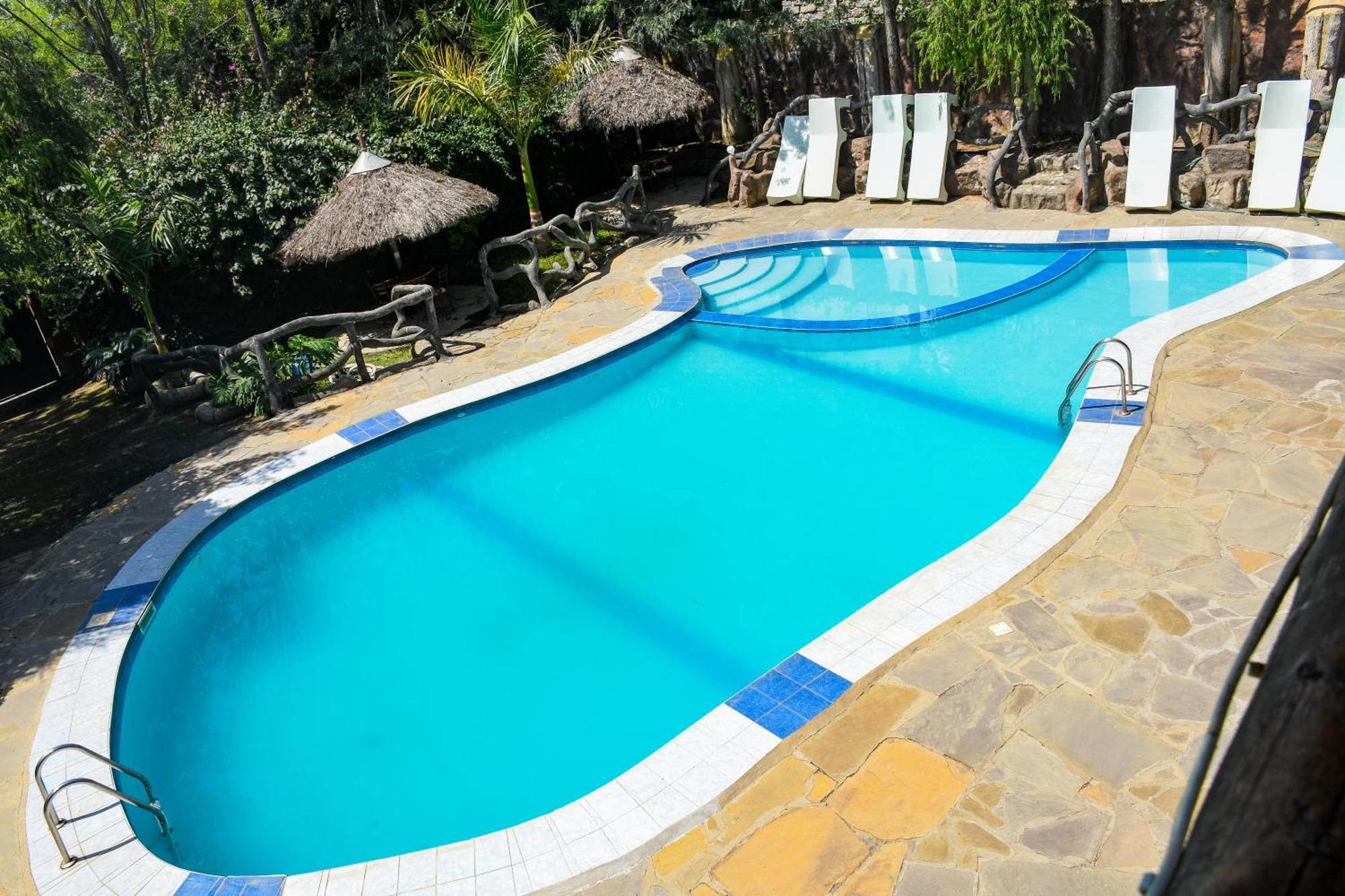Dovenest Lodge Naivasha Buitenkant foto